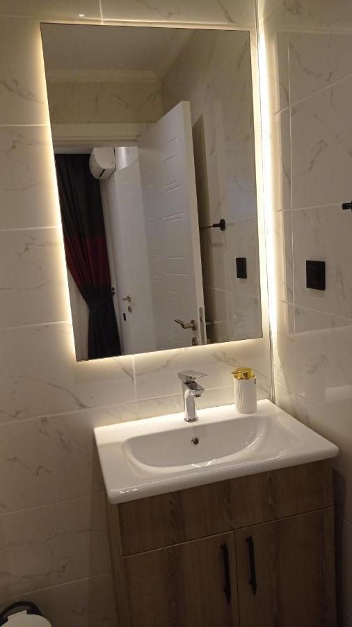 World Cities Apartment Кемер Екстериор снимка